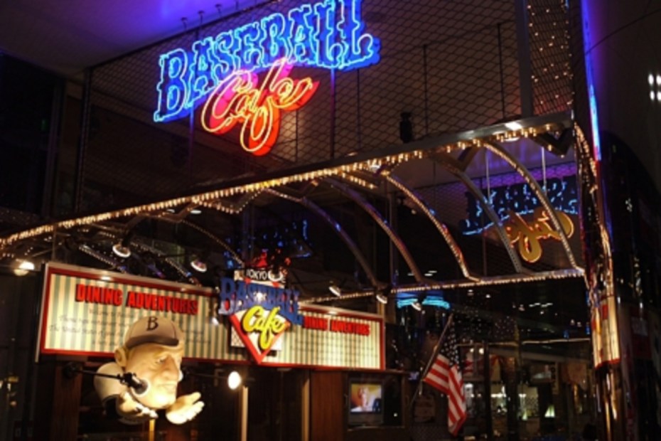Baseball Cafe - Exterior Signage